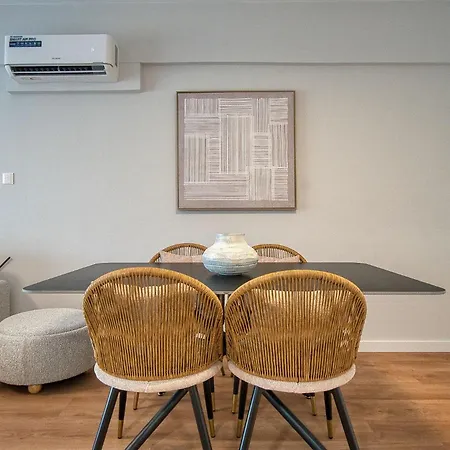 Hesperides Gardens D203 Апартаменты