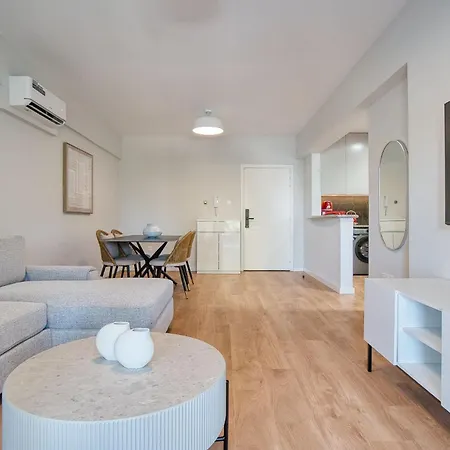 Hesperides Gardens D203 Appartamento *