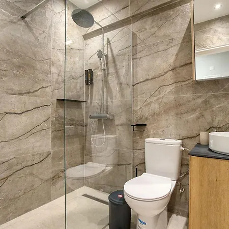 Appartement Hesperides Gardens D203 *