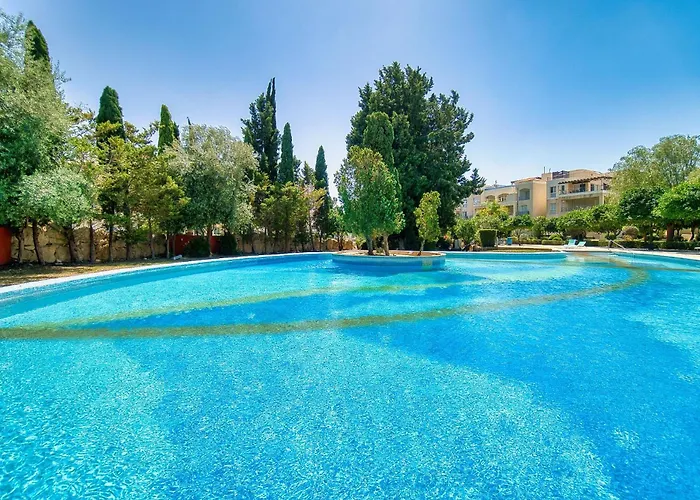 Hesperides Gardens D203